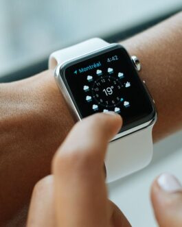 Generix Smart Watch 8705 with Time Function Amoled Display
